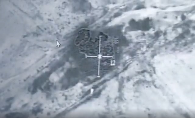 Les EAU interceptent un troisième missile balistique houthi en trois semaines