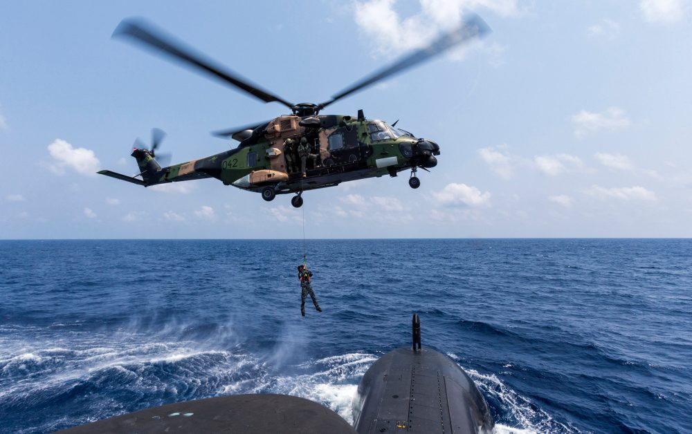 ADF MRH-90 Taipan à la retraite, MH-60 à adopter ?