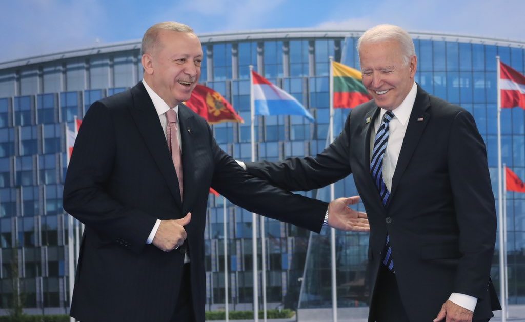Erdoğan et Biden se rencontrent au sommet de l’OTAN pour jeter les bases d’une nouvelle alliance