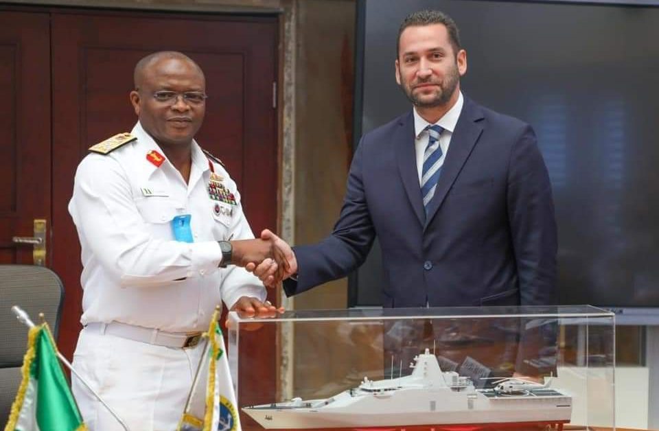 La marine nigériane achète deux navires de patrouille offshore à la Turquie