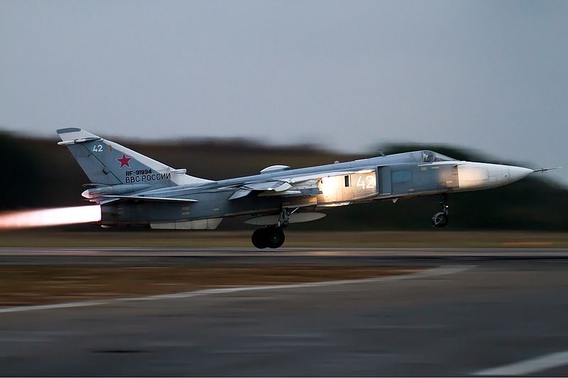 Un avion de chasse Su-24 s’écrase près de Perm, en Russie