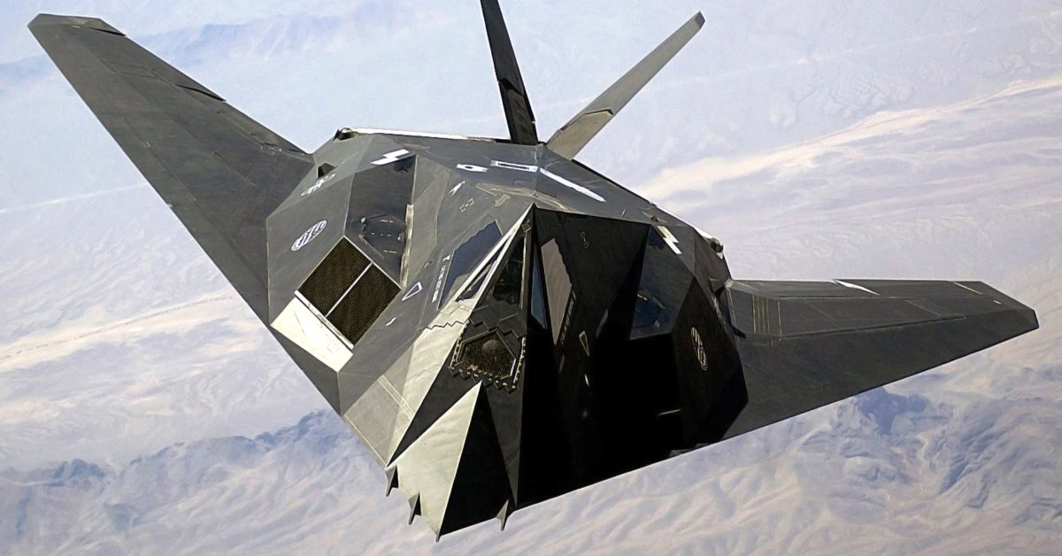 Le Nighthawk vole à nouveau – Aide aux exercices d’entraînement de l’USAF et de la marine