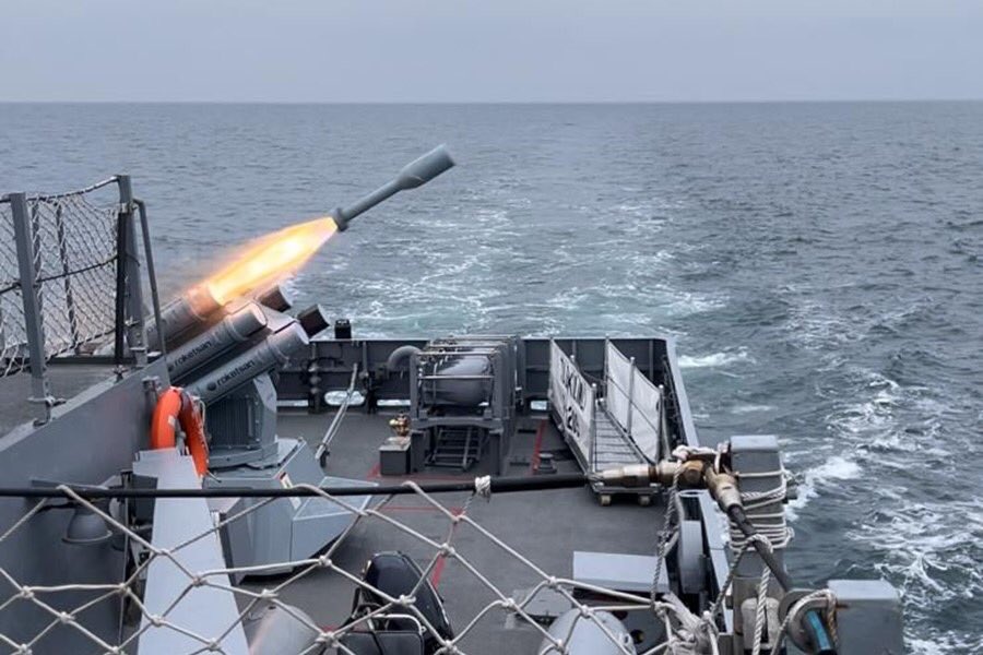 Roketsan teste avec succès le système de lance-roquettes de guerre anti-sous-marine