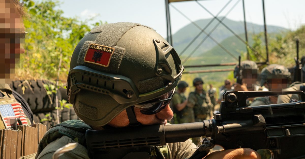 Les États-Unis établissent un quartier général des forces spéciales avancées en Albanie