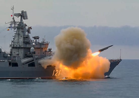 Premier essai de missile de croisière supersonique de la marine russe en mer Noire