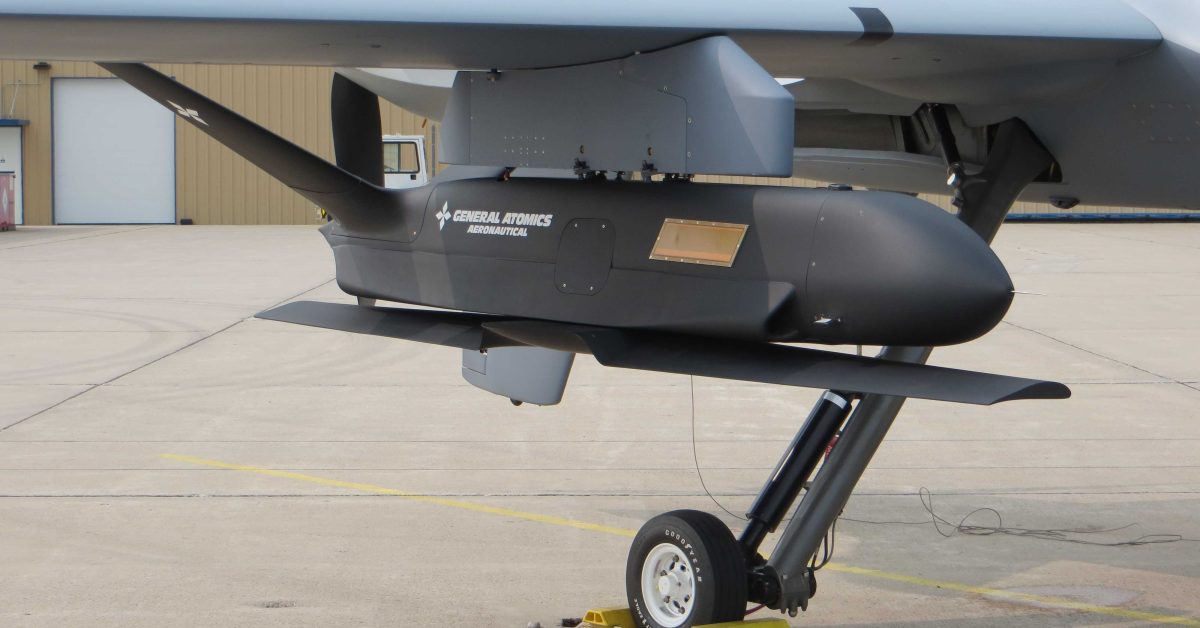 General Atomics Sparrowhawk “Baby Drone” prend son envol