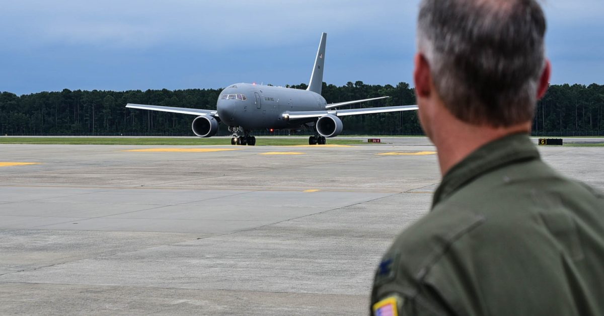 La livraison du nouveau pétrolier KC-46 Pegasus est retardée en raison de débris dans le réservoir de carburant