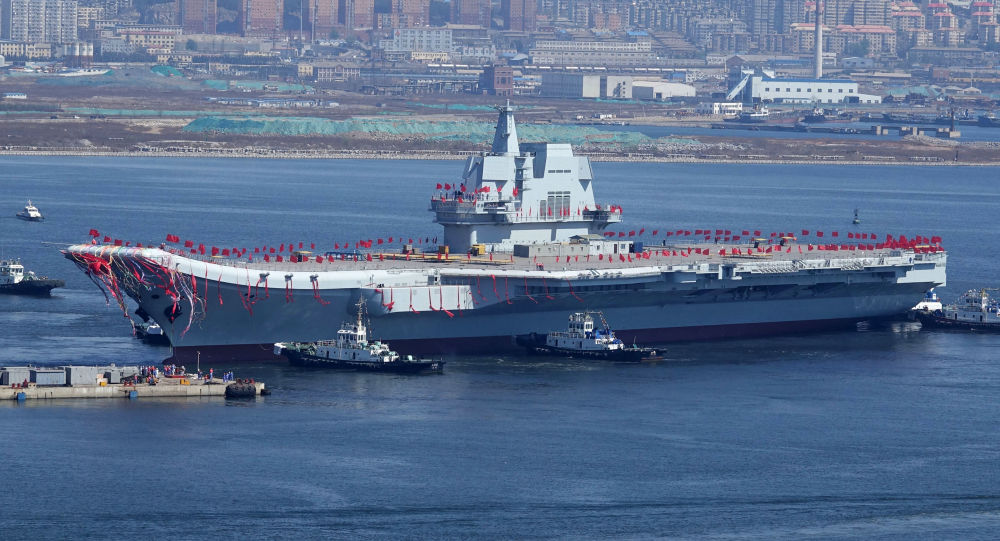 La Chine met en service son premier porte-avions construit localement