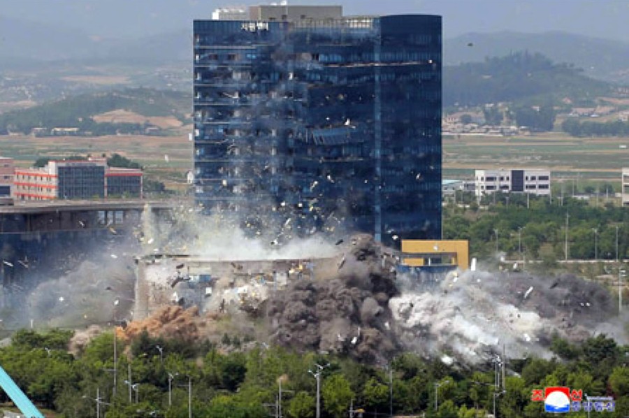 La Corée du Nord fait exploser le bureau de liaison intercoréen de Kaesong