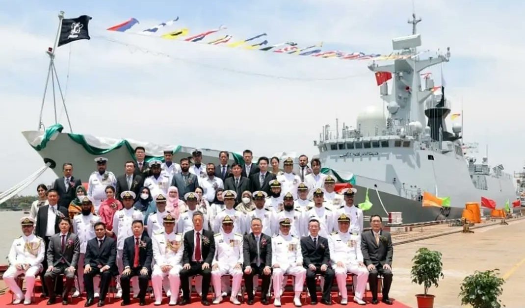 La Chine livre une deuxième frégate de type 054A/P au Pakistan