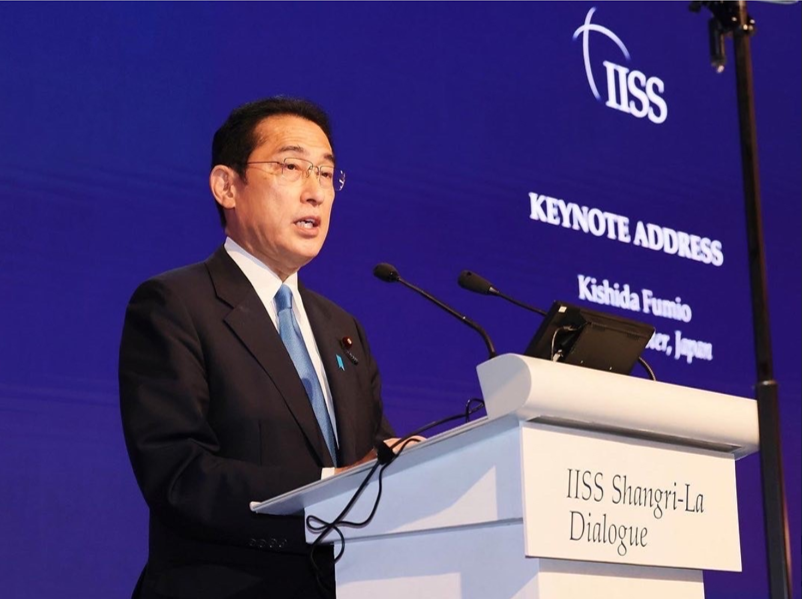 Kishida s’engage à étendre le rôle du Japon en matière de sécurité internationale