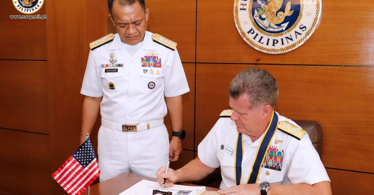 Les marines philippine-américaine vont renforcer leurs relations et mener des patrouilles conjointes