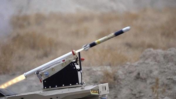 L’UGV turc BARKAN tire avec succès son premier missile guidé
