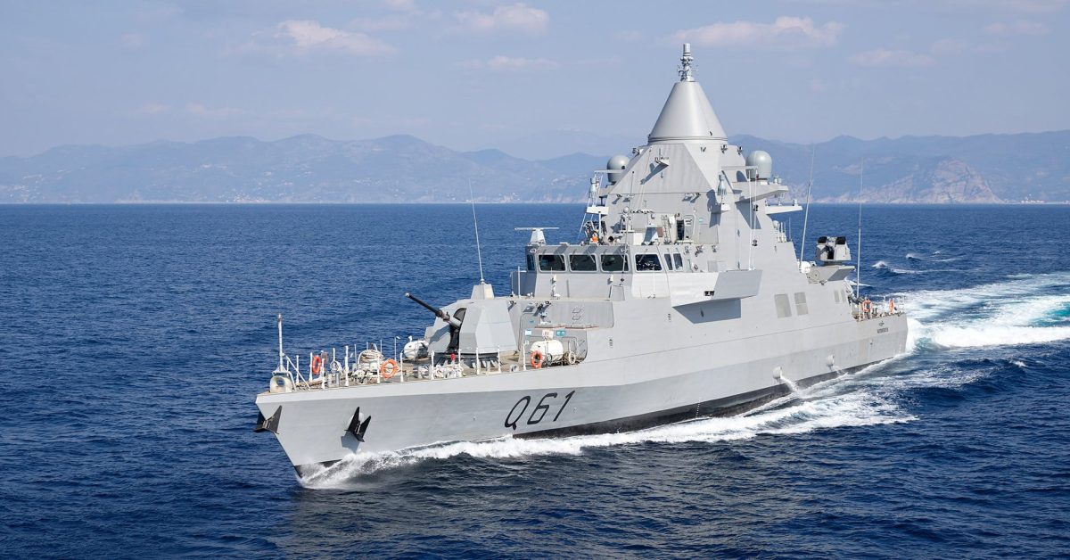 Le premier navire de patrouille offshore (OPV) de classe Musherib est livré à la marine émirienne du Qatar