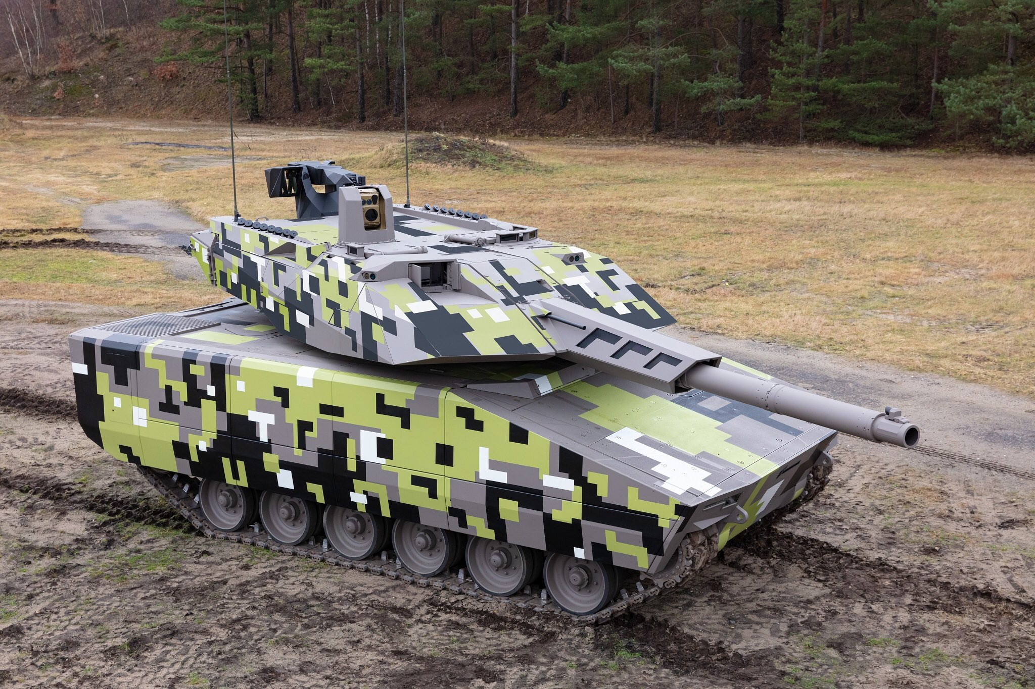 Rheinmetall lance le véhicule d’appui-feu mécanisé Lynx 120