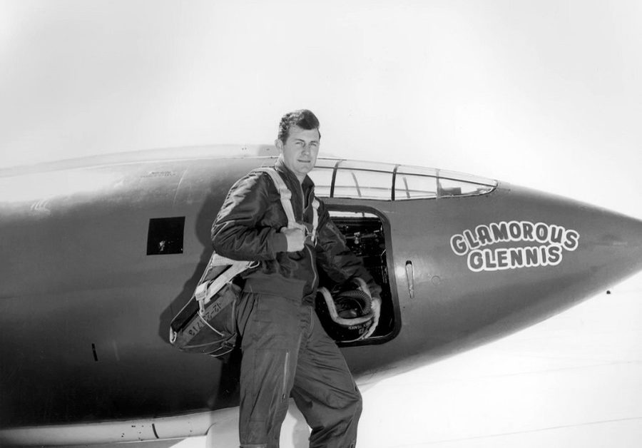 Le légendaire Fighter Ace et pilote d’essai Chuck Yeager décède à l’âge de 97 ans