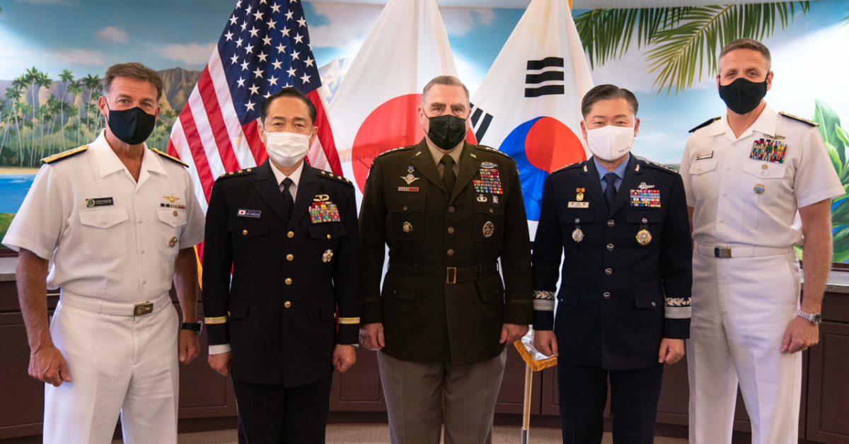 Les hauts responsables militaires américains, coréens et japonais se rencontrent à Hawaï