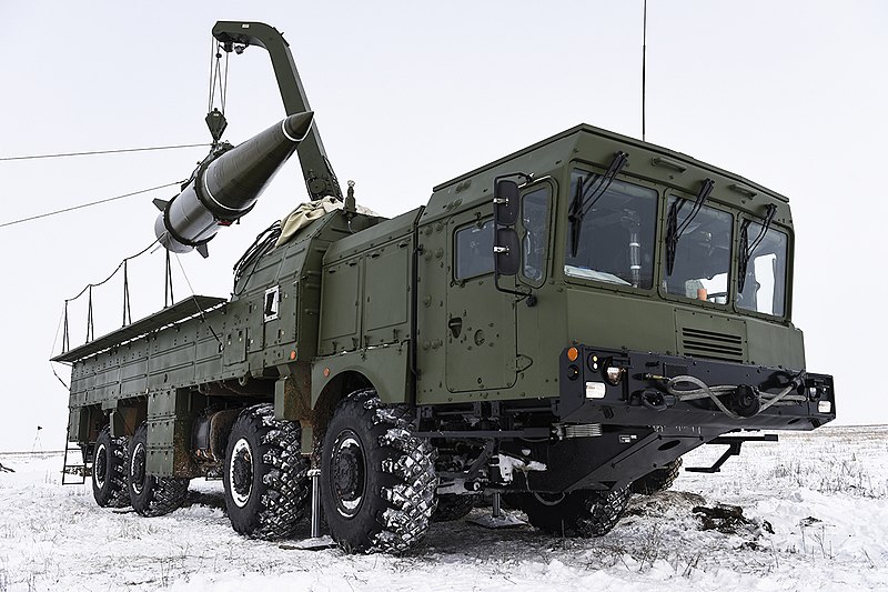 La Biélorussie achète des systèmes S-400 et des missiles Iskander à la Russie