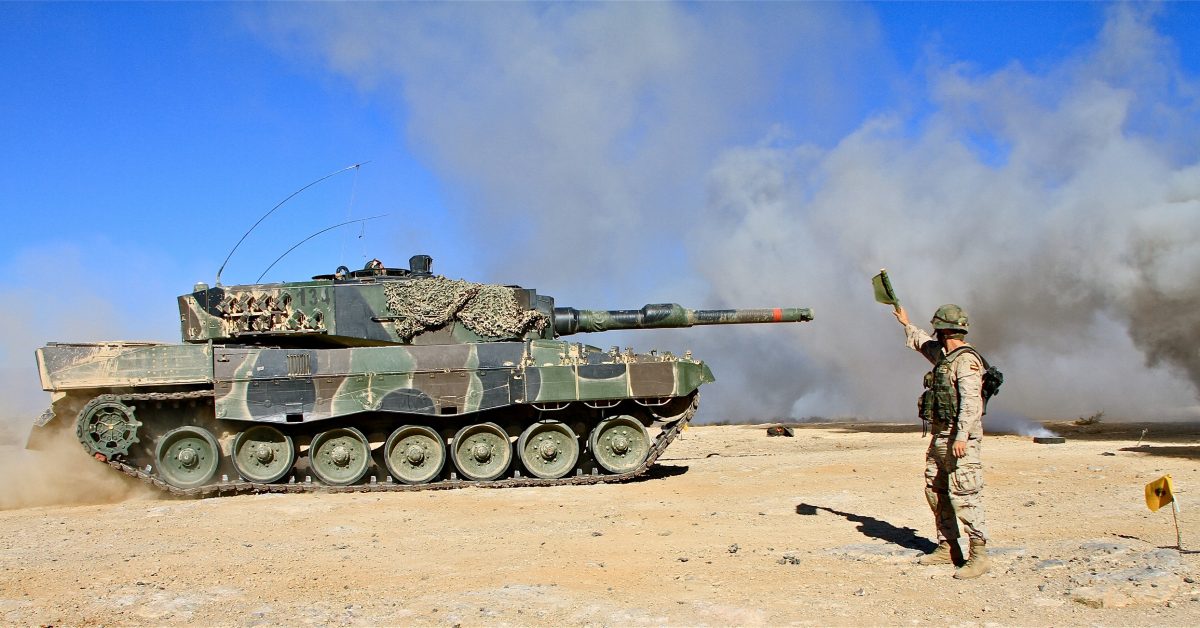 Scholz : Pas encore de demande de l’Espagne pour livrer des chars Leopard 2 à l’Ukraine