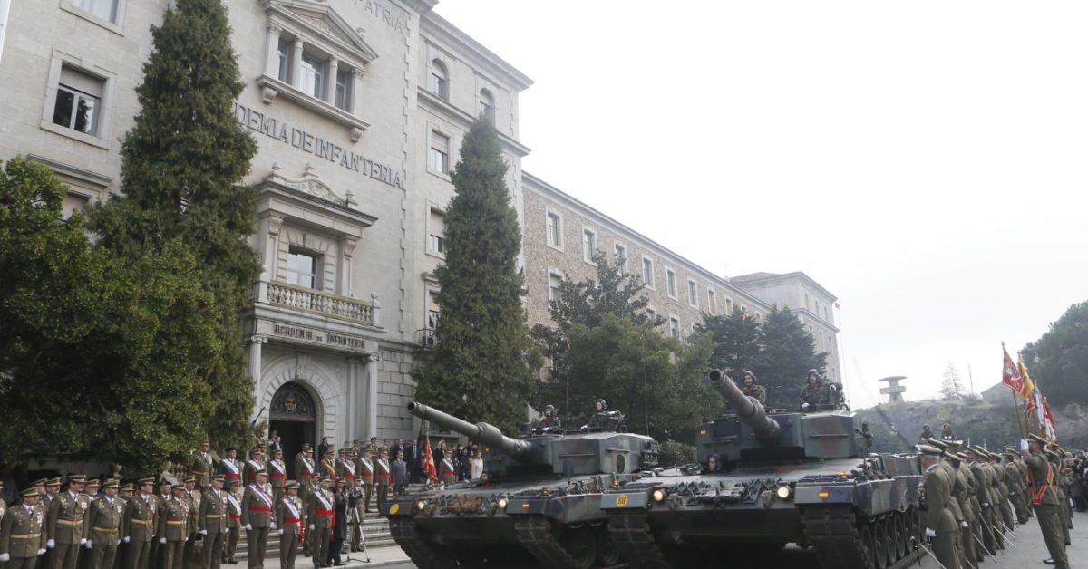Des Leopard 2A4 espagnols mis sous cocon “inutilisables” pour un don à l’Ukraine