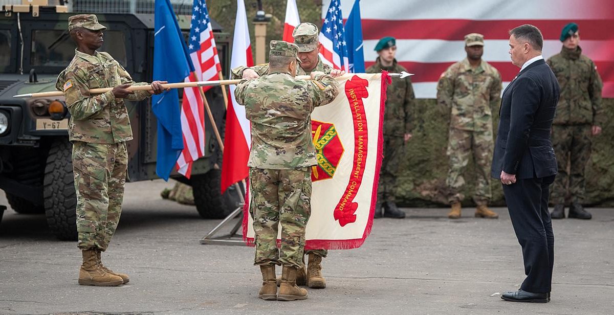 Les États-Unis activent une garnison permanente en Pologne