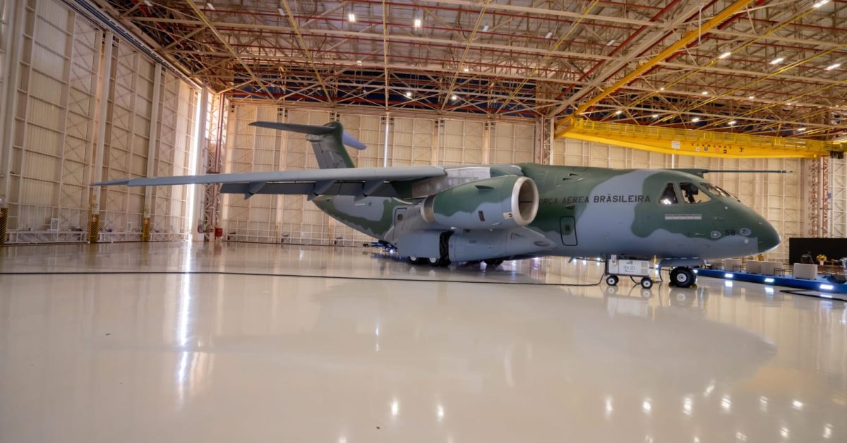 L’armée de l’air brésilienne reçoit son sixième avion de transport tactique militaire C-390 Millennium