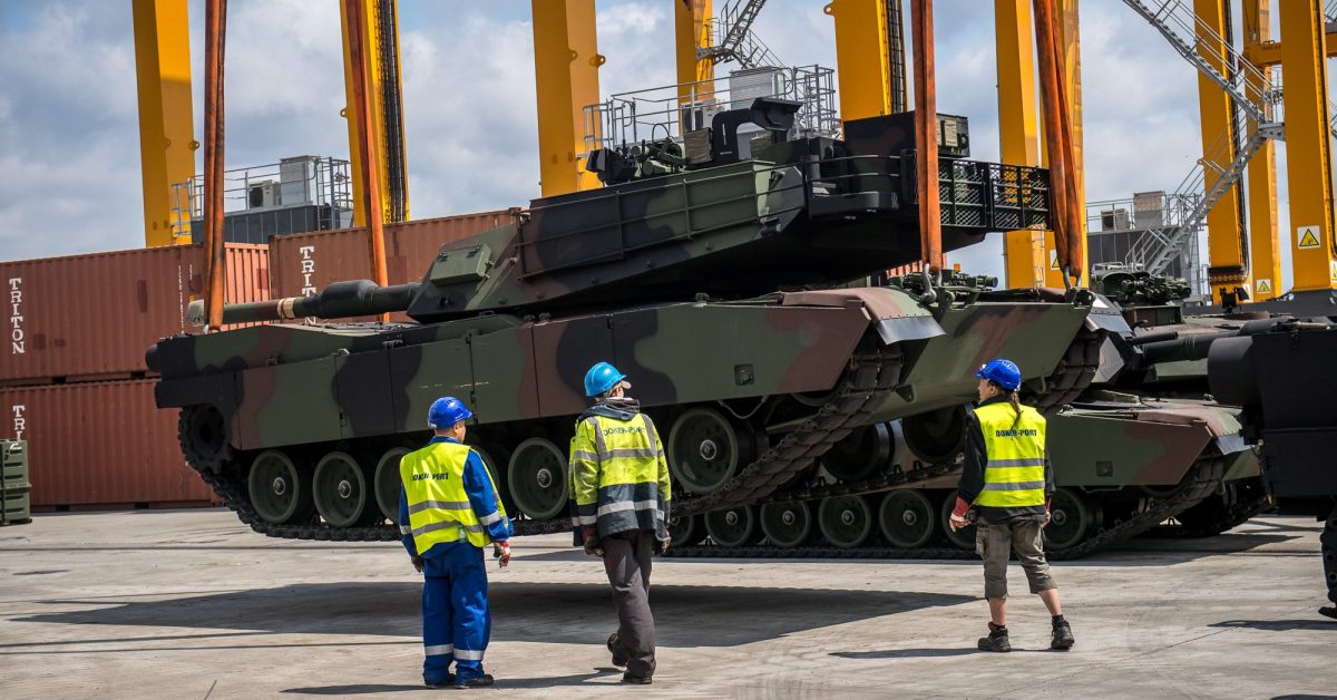 La Pologne reçoit les premiers chars Abrams M1A1